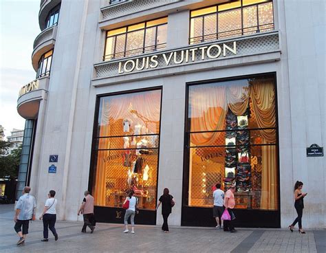 lv paris website|louis vuitton official paris website.